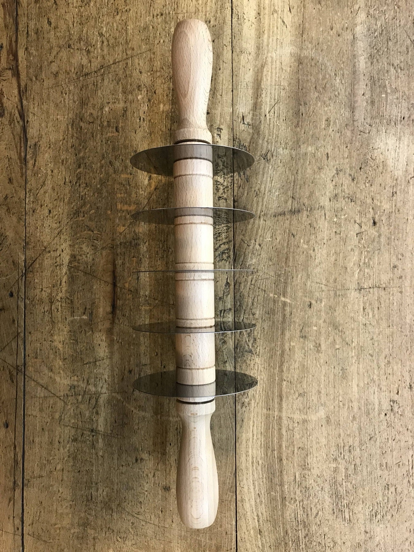 Taglia pasta regolabile