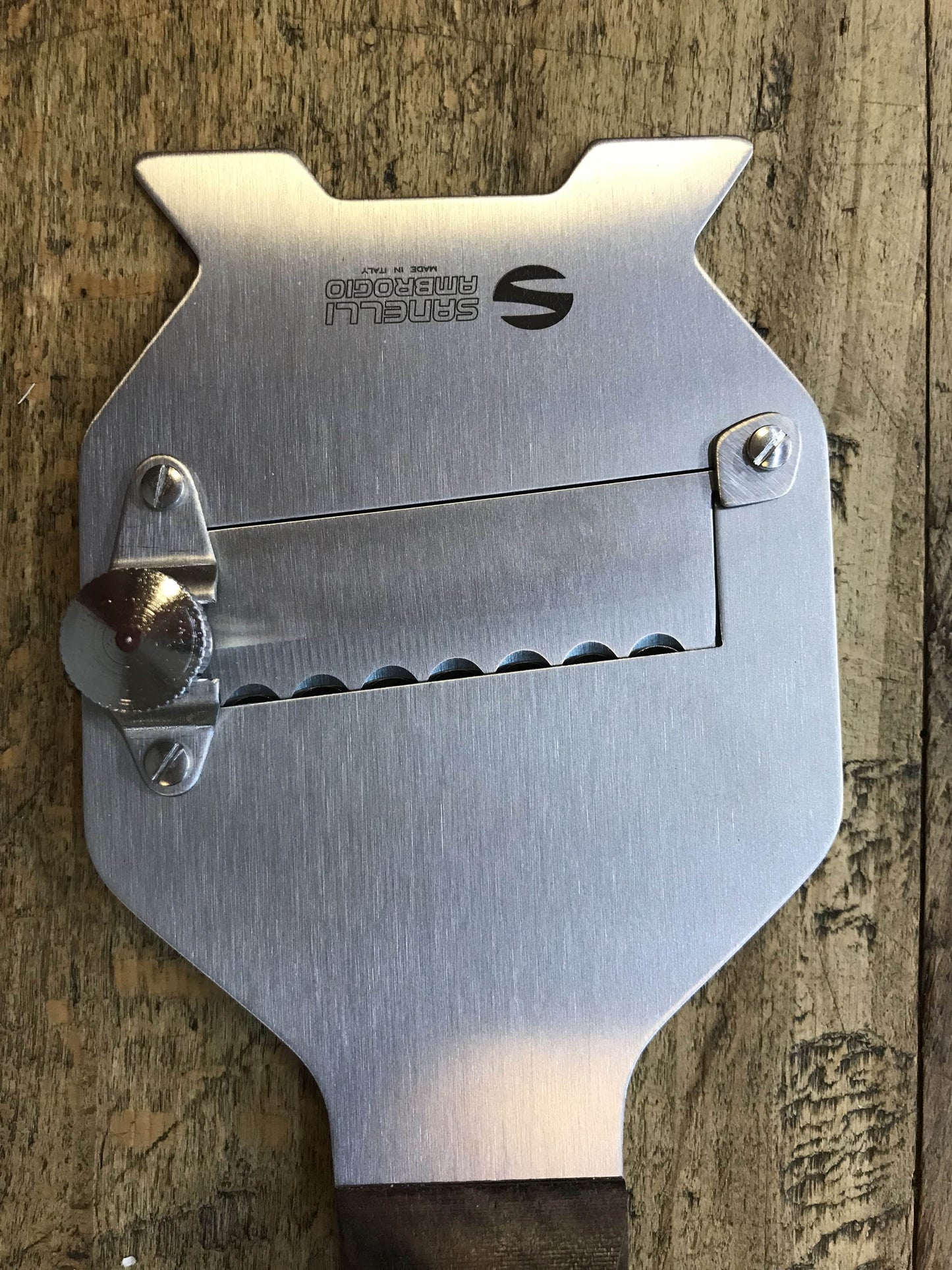 Affettatartufo lama ondulata e manico palissandro