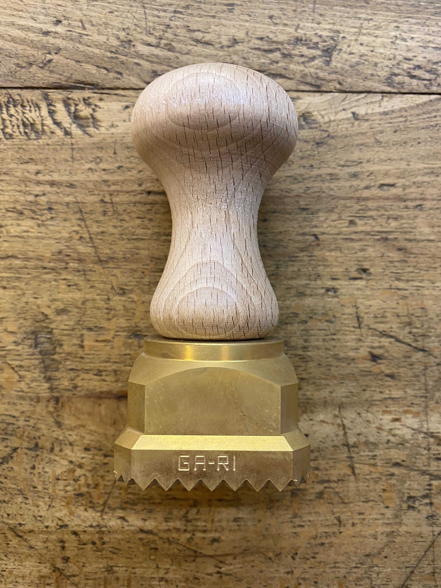 Stampo quadrato per ravioli 4,5x4,5 cm festonato