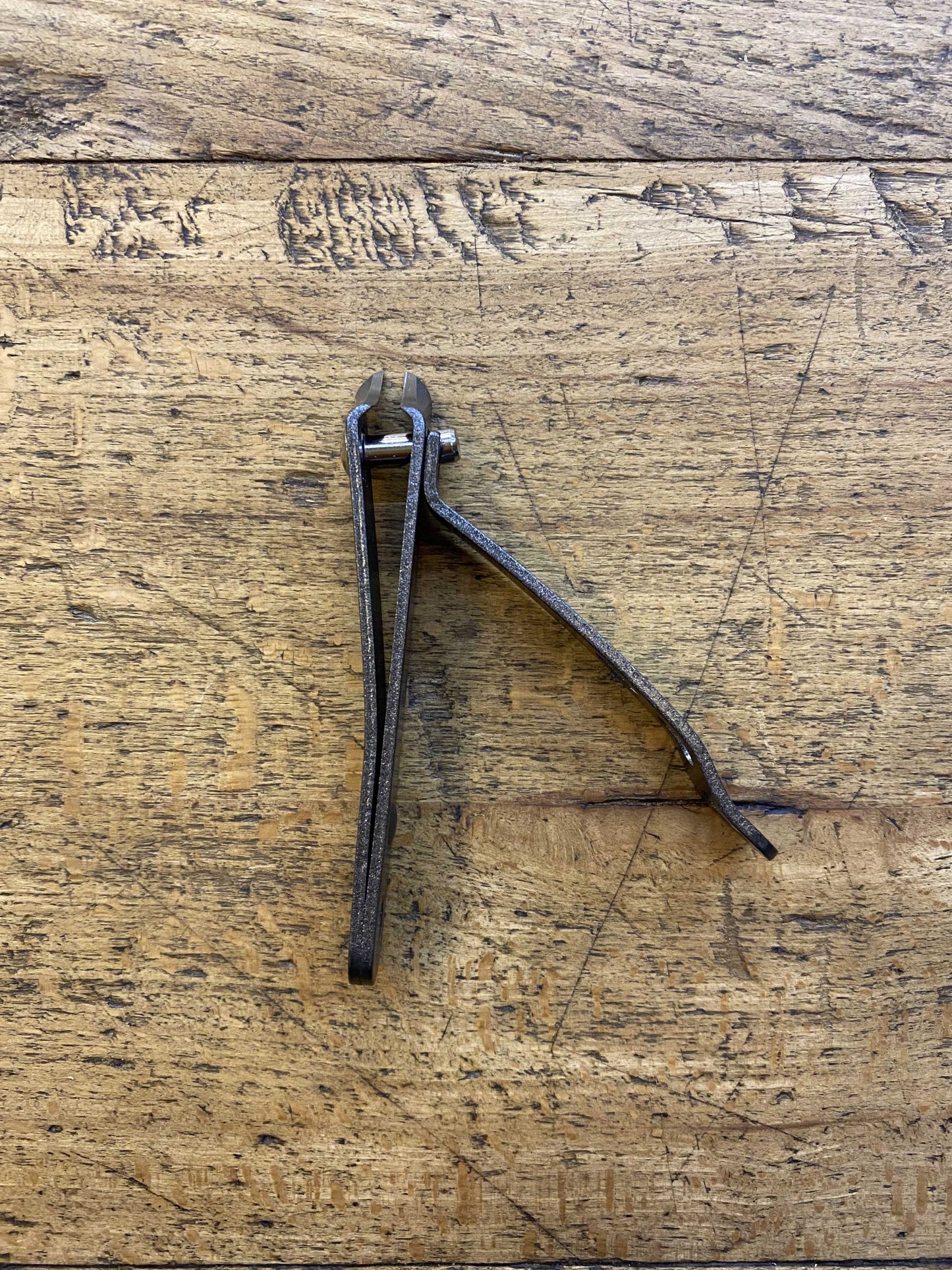 Tagliaunghie speciale