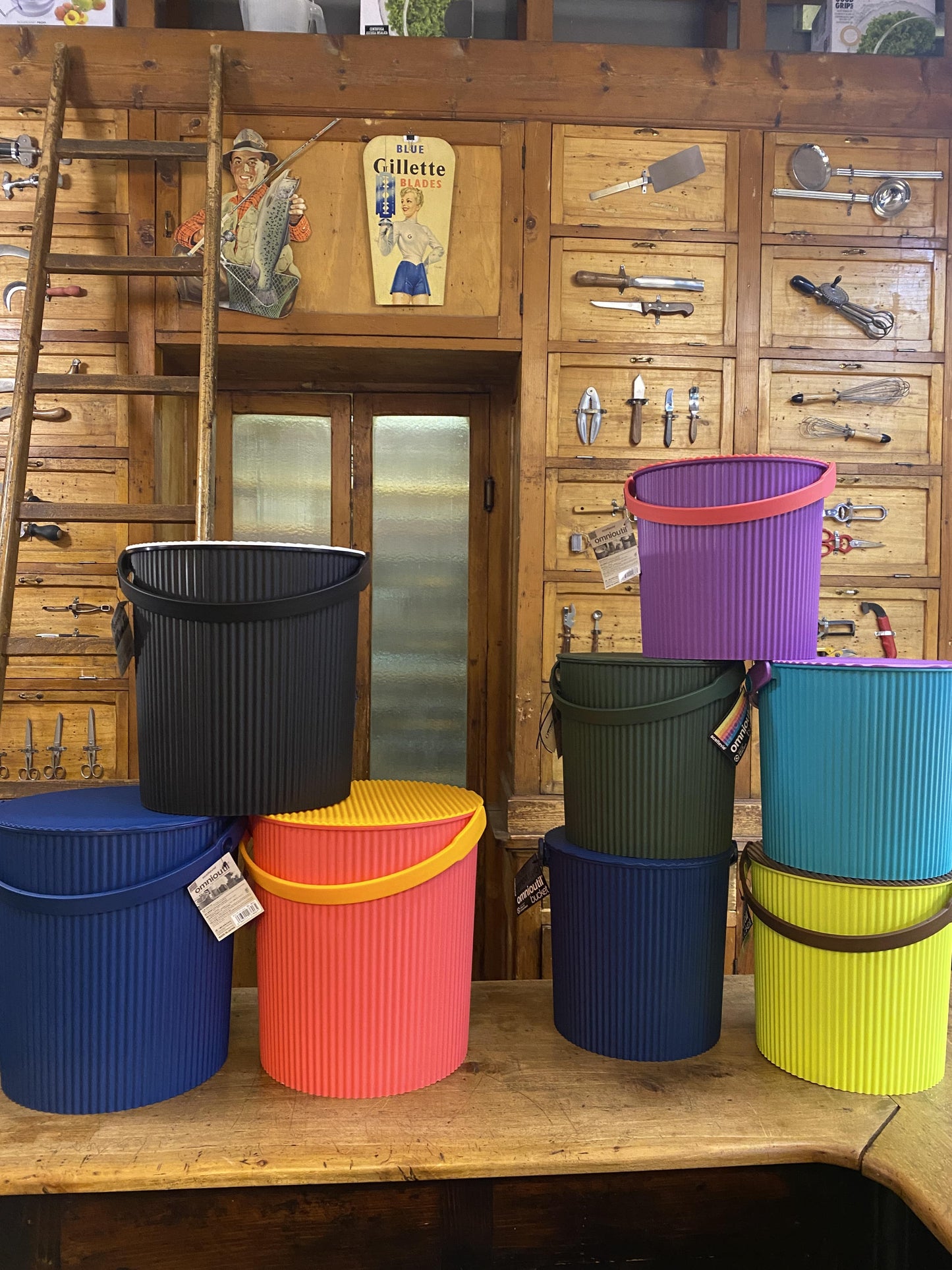 Omnioutil Hachiman L. Buckets