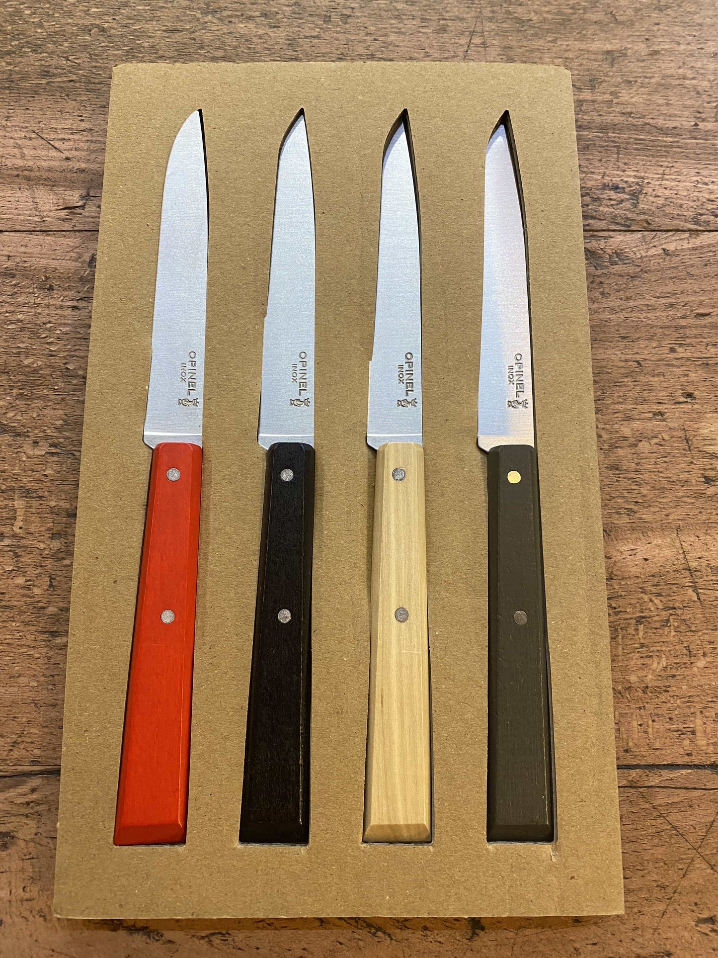 Set of 4 Opinel table knives
