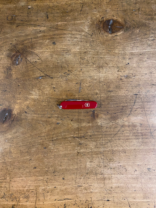 Victorinox Recruit