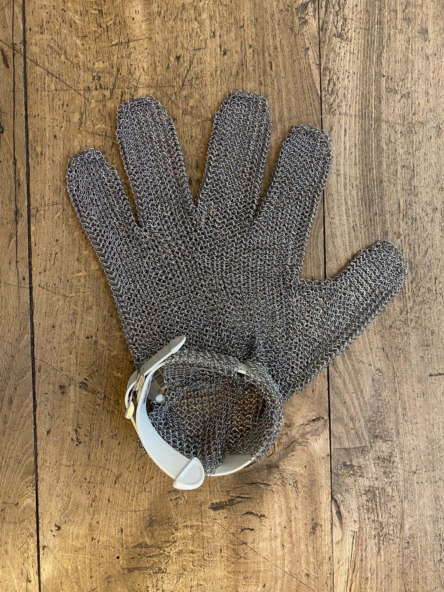 Cut resistant glove 7-7 ½