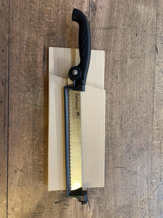 Adjustable slicing knife