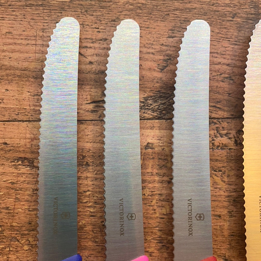 Set of 6 Victorinox table knives 