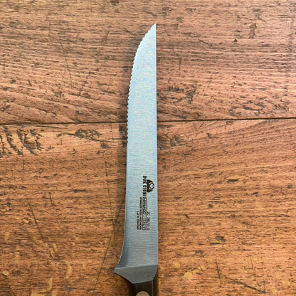 Serrated and smooth table knife